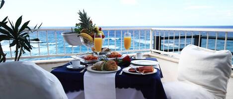 Superior-dobbeltværelse - terrasse - havudsigt | Terrasse/gårdhave