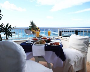 Superior Double Room, Terrace, Sea View | Terrace/patio - Hotel Valemare (Tropea)