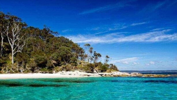 Beach - Huskisson Hotel (Huskisson)