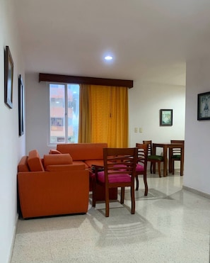 Living area - Hotel Torre del Prado (Barranquilla)