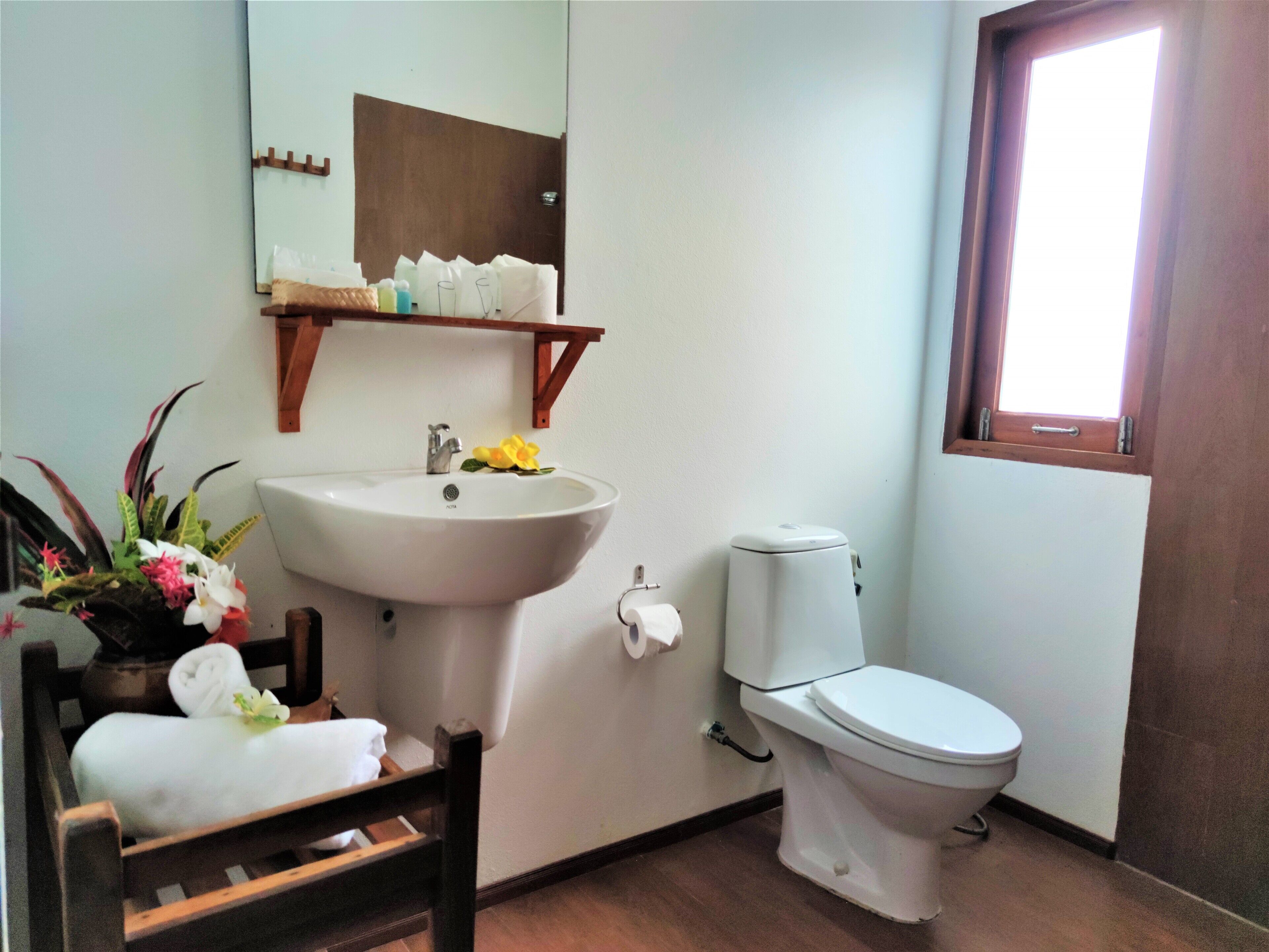 villa, 2 bedrooms, smoking, park view | bathroom | shower, free toiletries, hair dryer, bathrobes