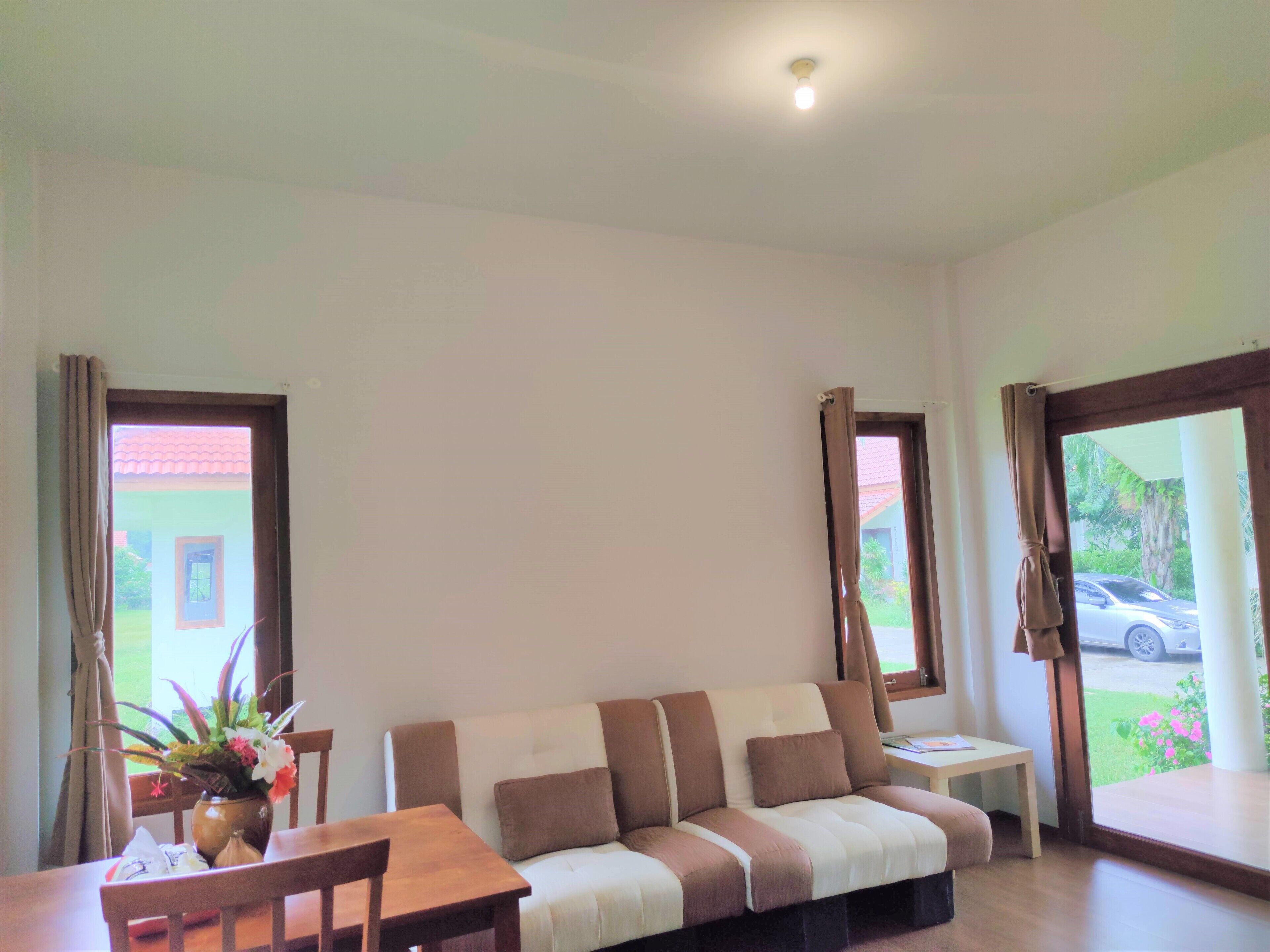 villa, 1 bedroom | living room | 32-inch lcd tv with satellite channels, tv, dvd player