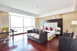 Egyptian cotton sheets, premium bedding, memory foam beds, minibar - Dara Airport City Hotel & Spa (Phnom Penh)