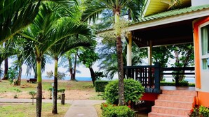 Family Bungalow | Vista a la playa o el mar