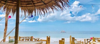 Lanta Palm Beach Resort