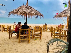Beach bar