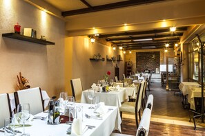 Free daily buffet breakfast  - Best Western Plus Bristol Hotel (Sofia)