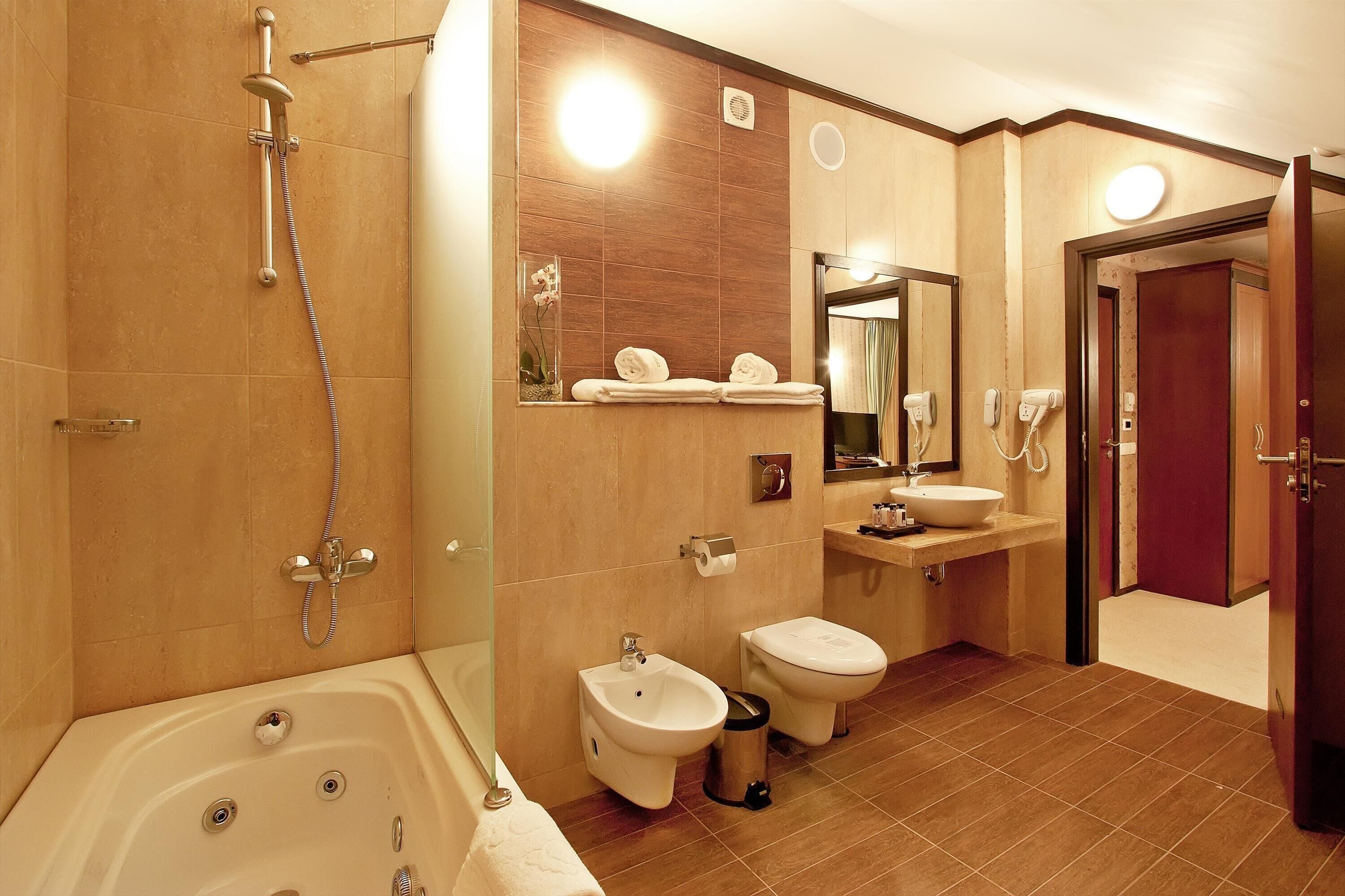 Foto - Best Western Plus Bristol Hotel