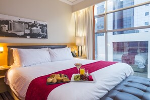 Room service – dining