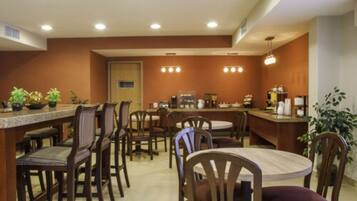 Free daily buffet breakfast