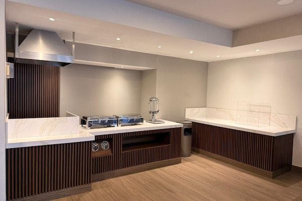 Tägliches inbegriffenes Frühstücksbuffet