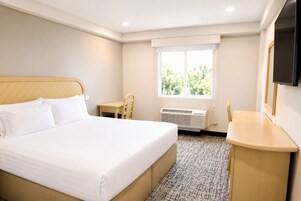 Egyptian cotton sheets, premium bedding, down comforters, desk