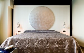 Junior Suite | Down comforters, minibar, in-room safe, desk