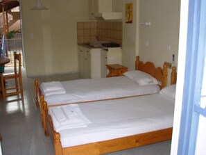 Quadruple Room, Mountain View