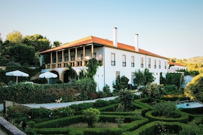 Property grounds - Hotel Rural Casa Viscondes Varzea (Lamego)