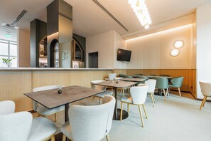 Meeting facility - FortyPlusOne Hotel (Vienna)