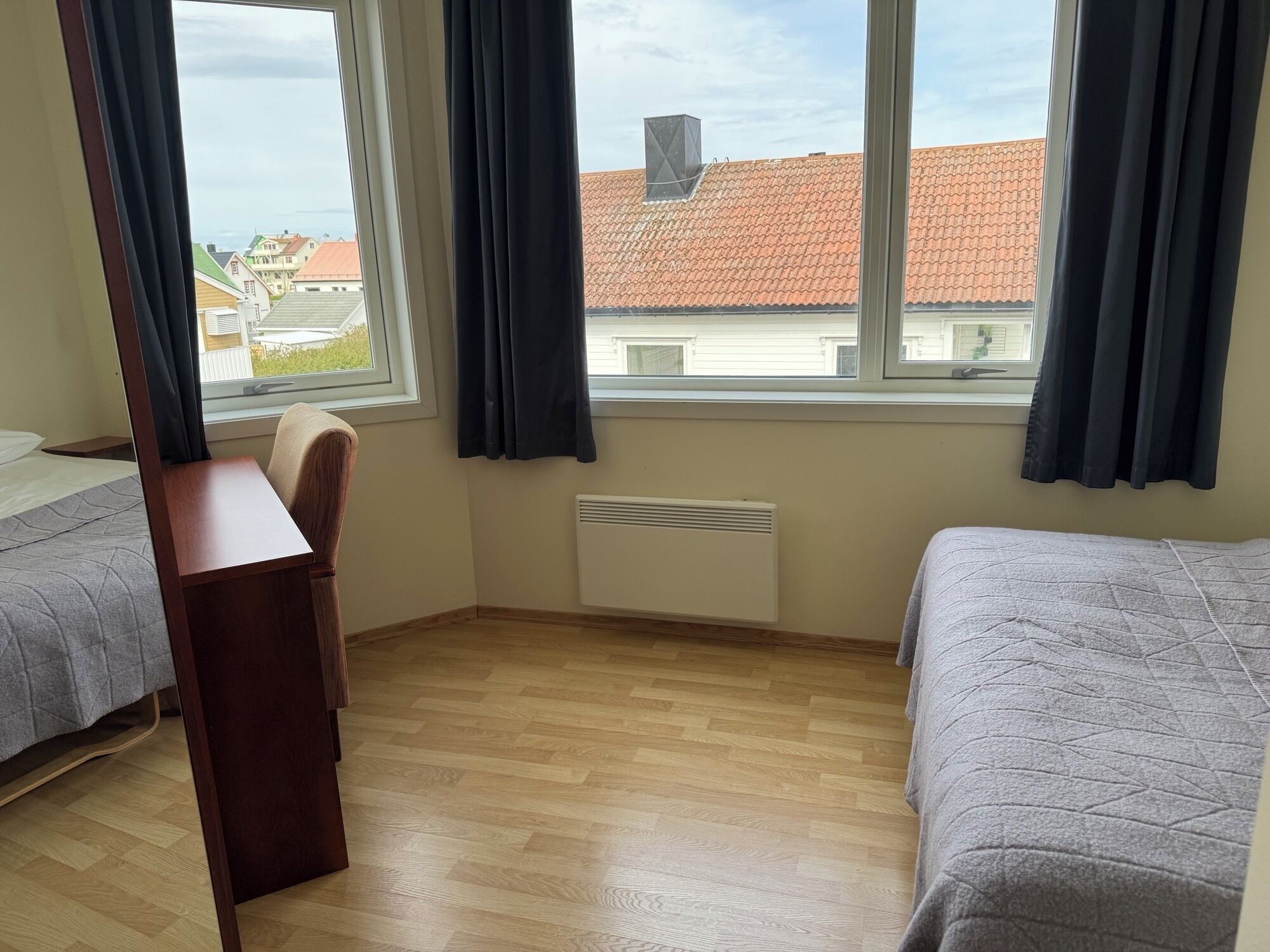 standard double room | 1 bedroom, pillow-top beds, individually decorated