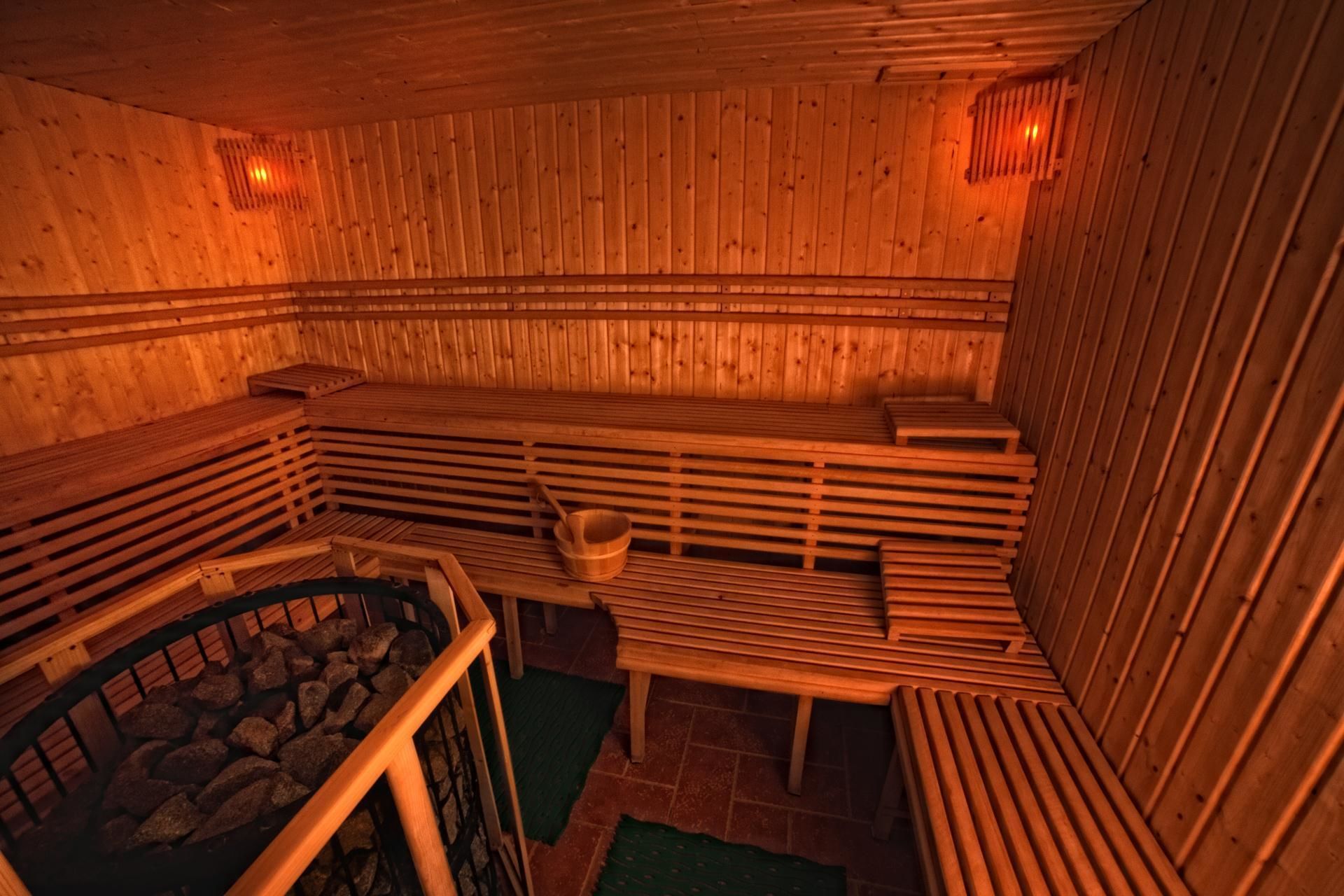 sauna, facials, massage/treatment rooms