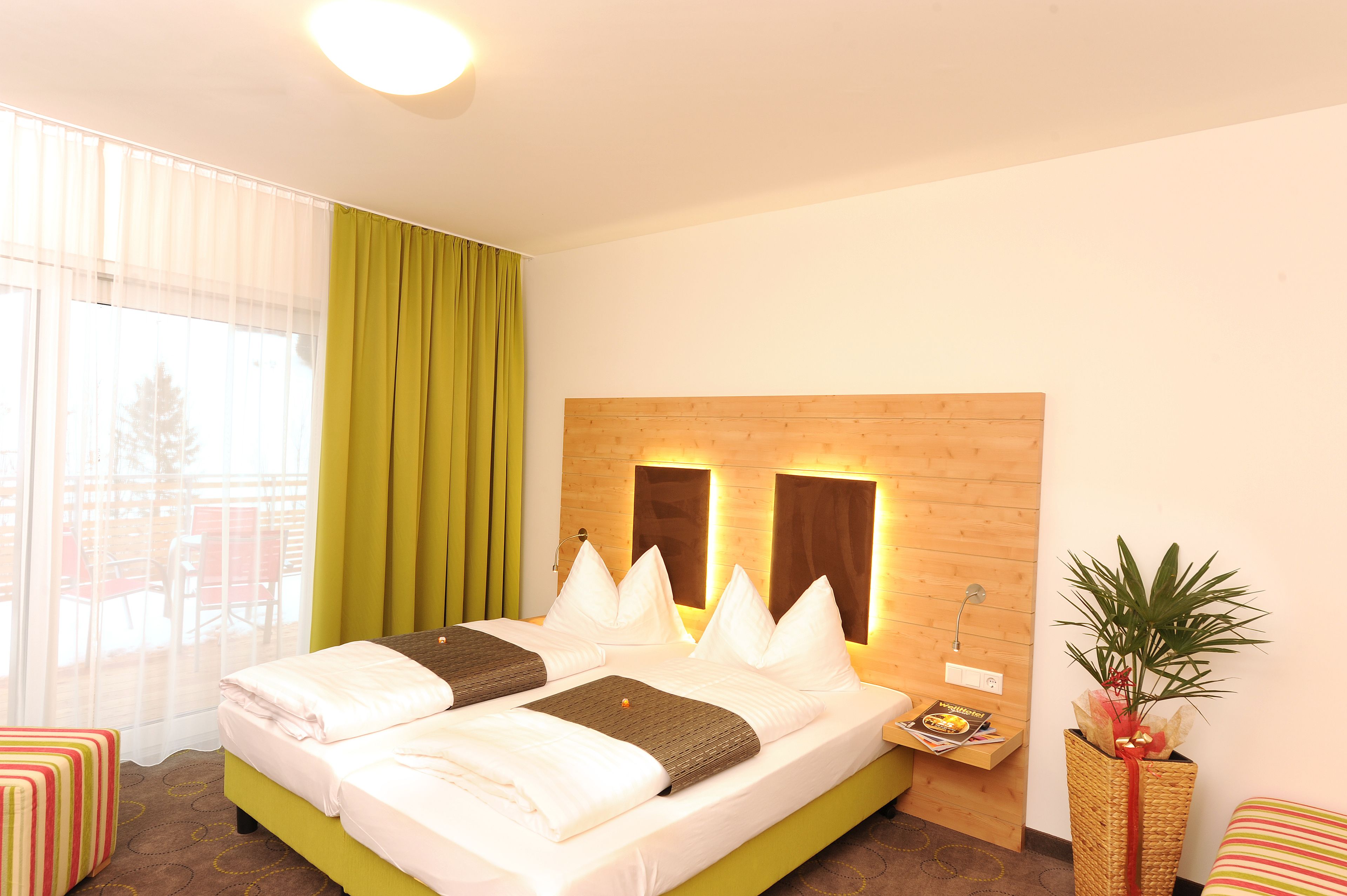 comfort double room, balcony | premium bedding, in-room safe, desk, free wifi