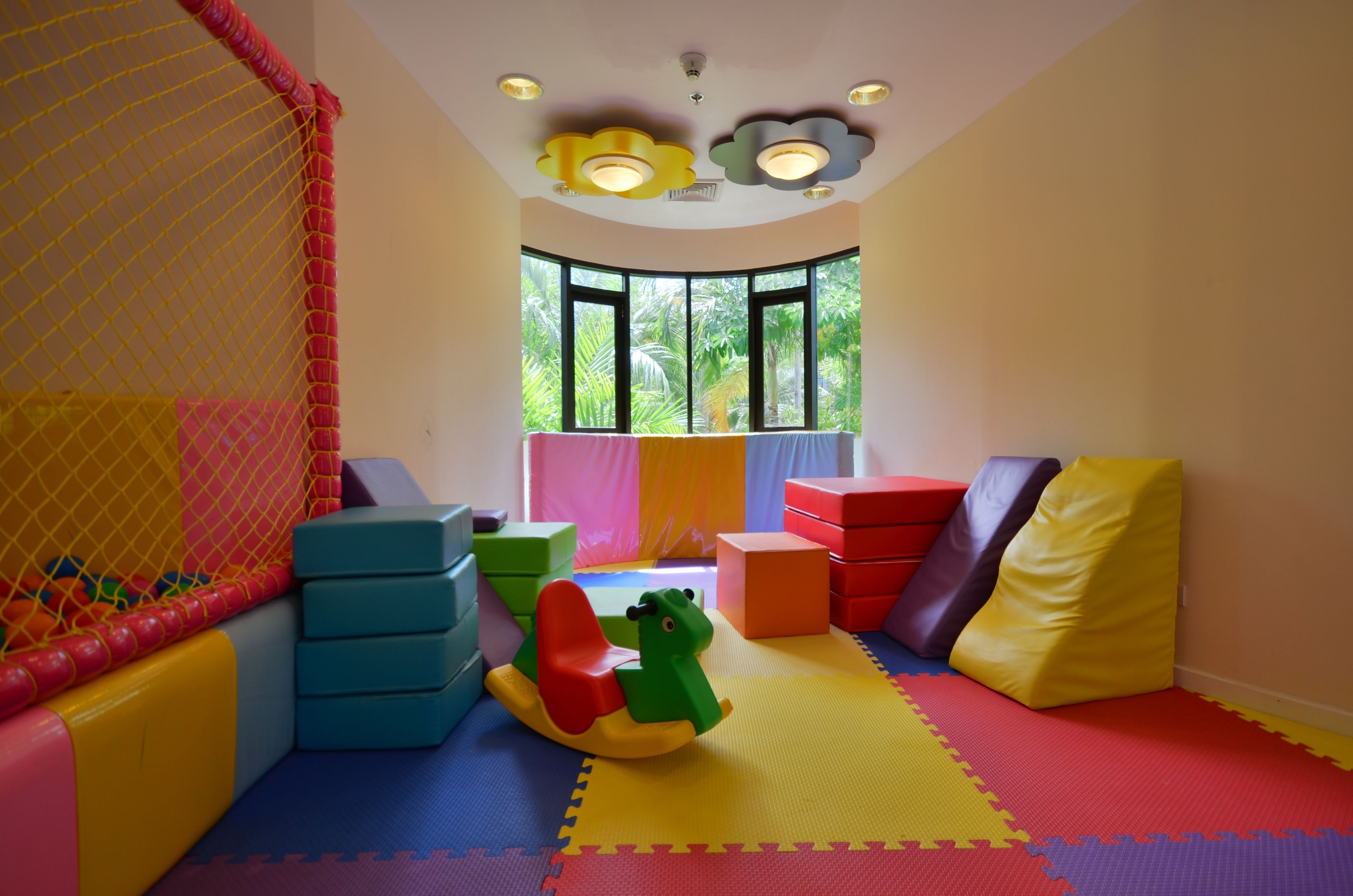 children’s play area – indoor