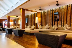 Exterior - Holiday Inn Resort Phuket Surin Beach by IHG (Choeng Thale)