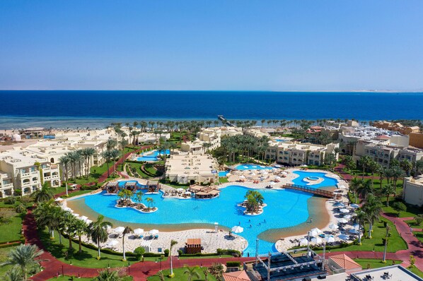 7 outdoor pools, cabanas (surcharge), pool umbrellas