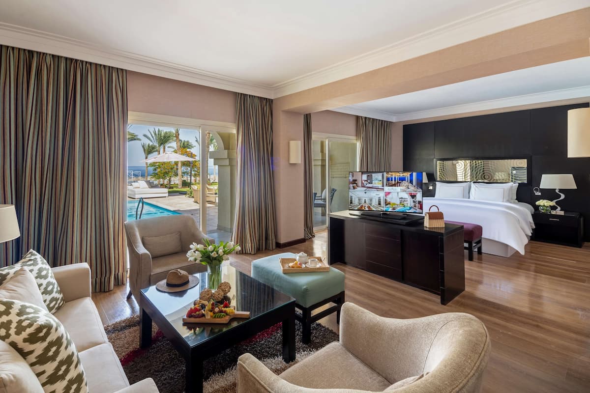 Suite (Swim-up)