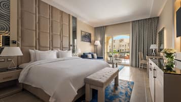 Superior Room, 1 King Bed | Free minibar, in-room safe, blackout drapes, free WiFi