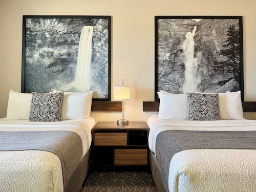 High Point Inn & Suites Peace River