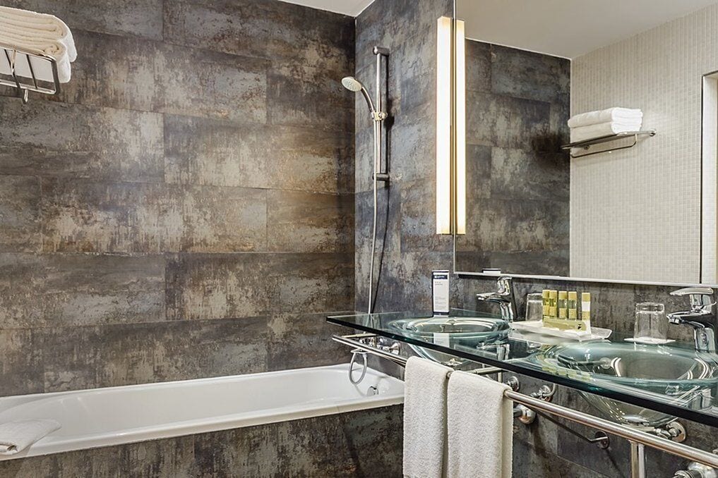 minibar, in-room safe, desk, soundproofing