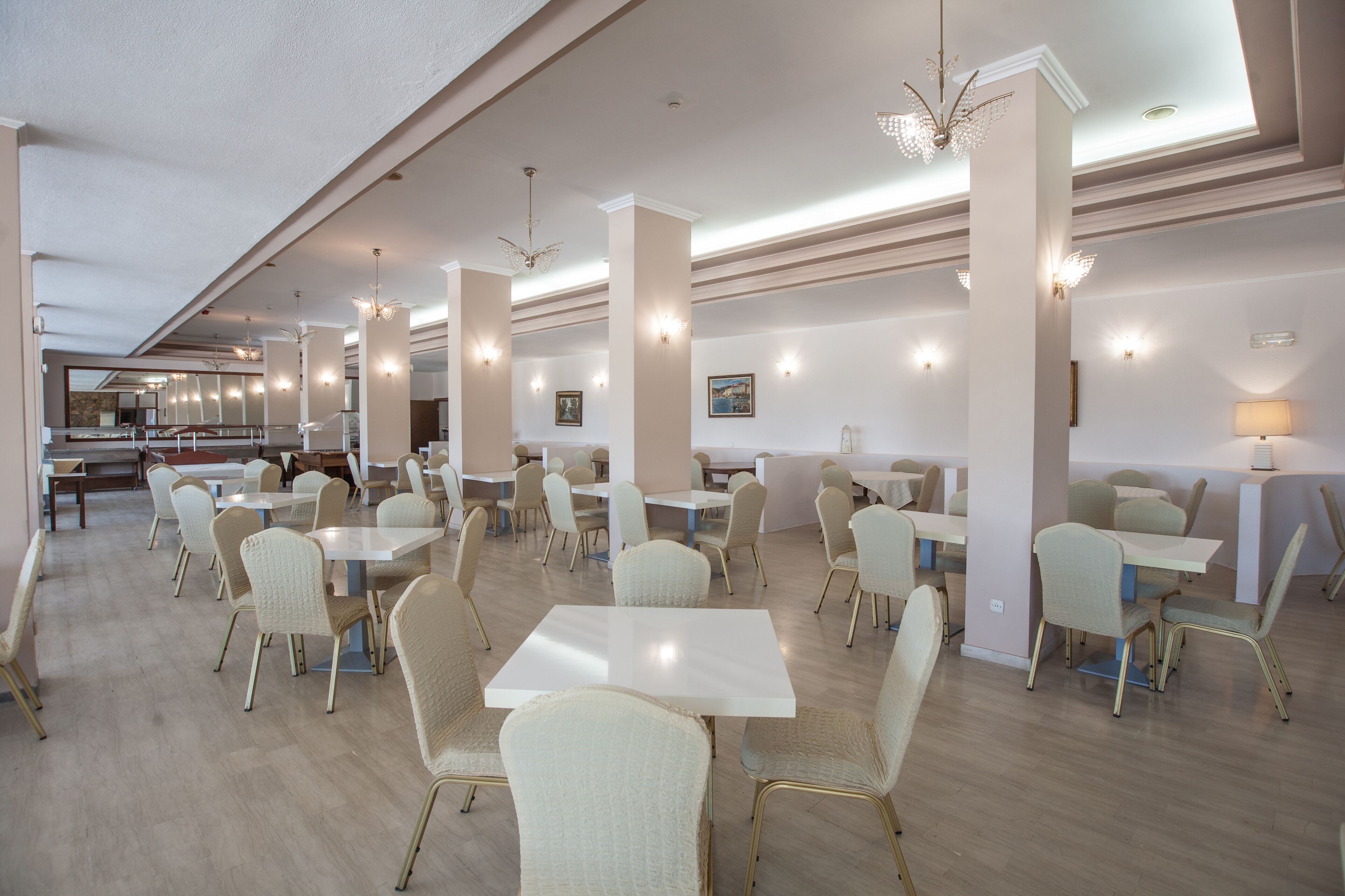 Petit déjeuner buffet compris tous les jours