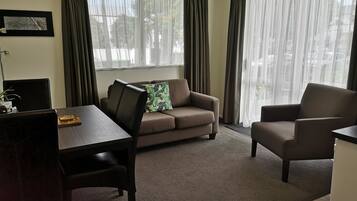 Standard Apartment, 2 Bedrooms | Living area