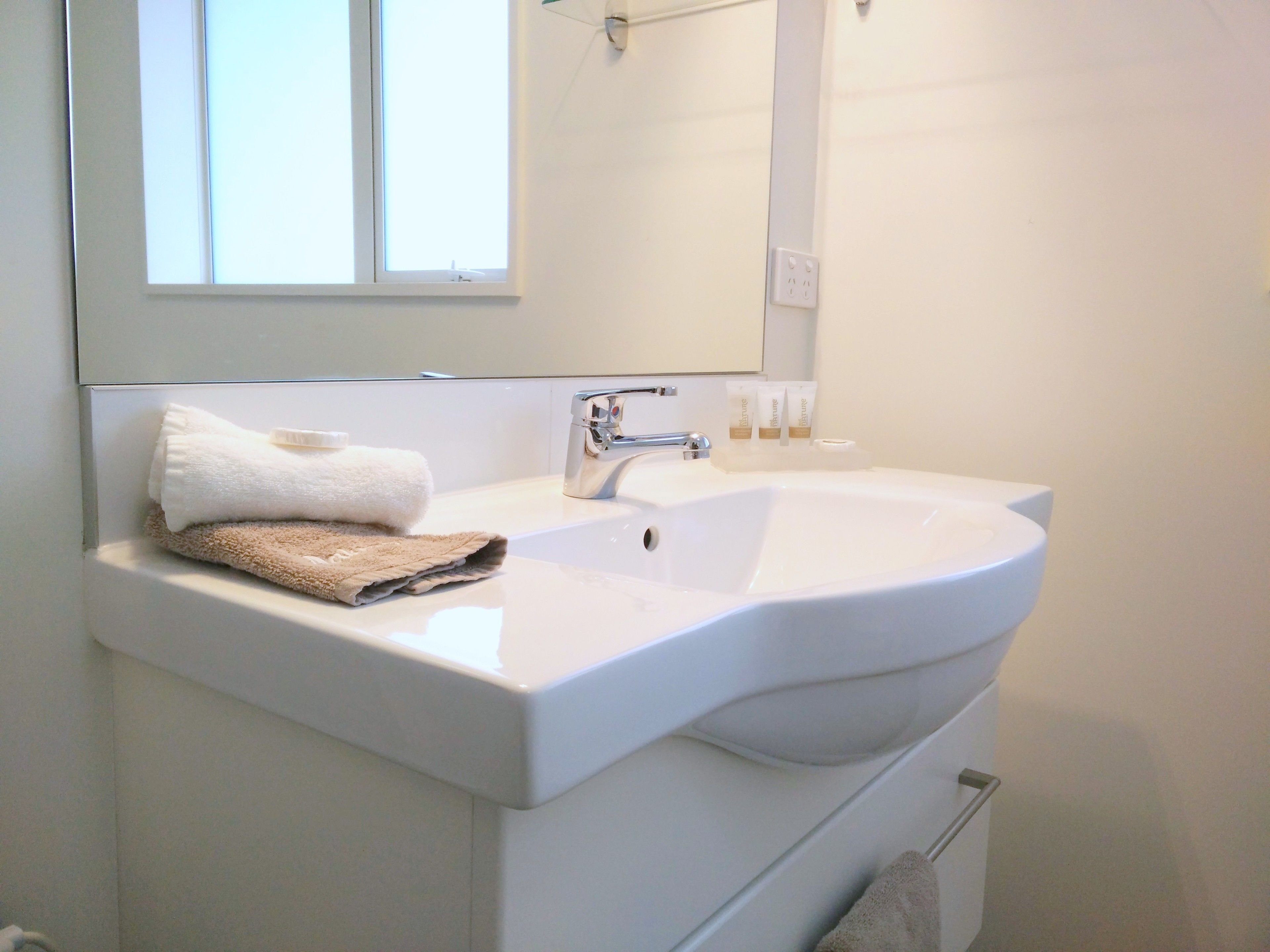 Photo - Airport Palms Motel