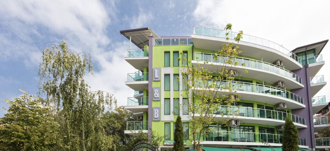 Parkir mandiri gratis