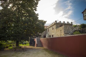 Property entrance - Paco de Pombeiro - Turismo de Habitacao (Felgueiras)