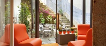 Porto Lounge Hostel & Guesthouse