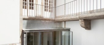 Porto Lounge Hostel & Guesthouse