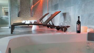 Sauna, Whirlpool, Körperbehandlungen, Massageanwendungen