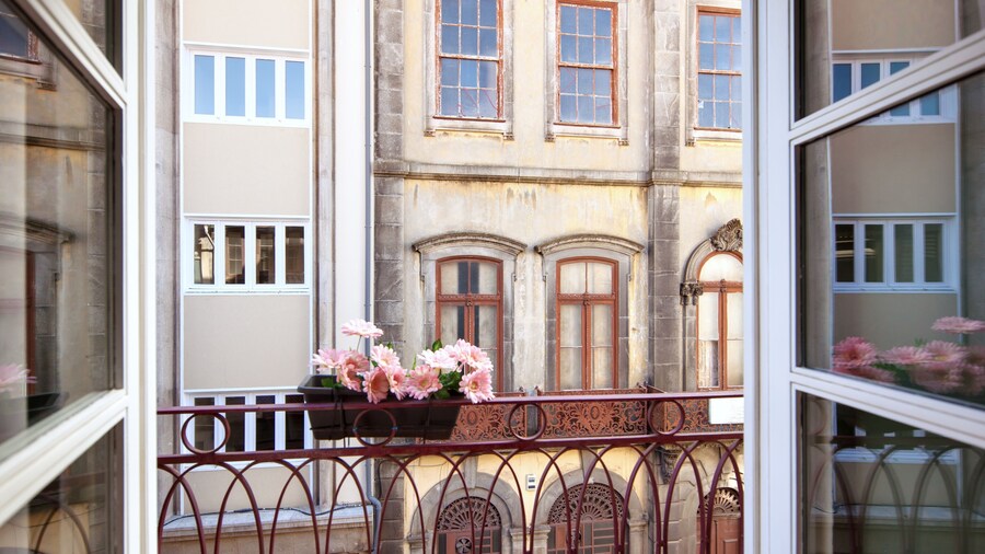 Oporto Maison Entreparedes