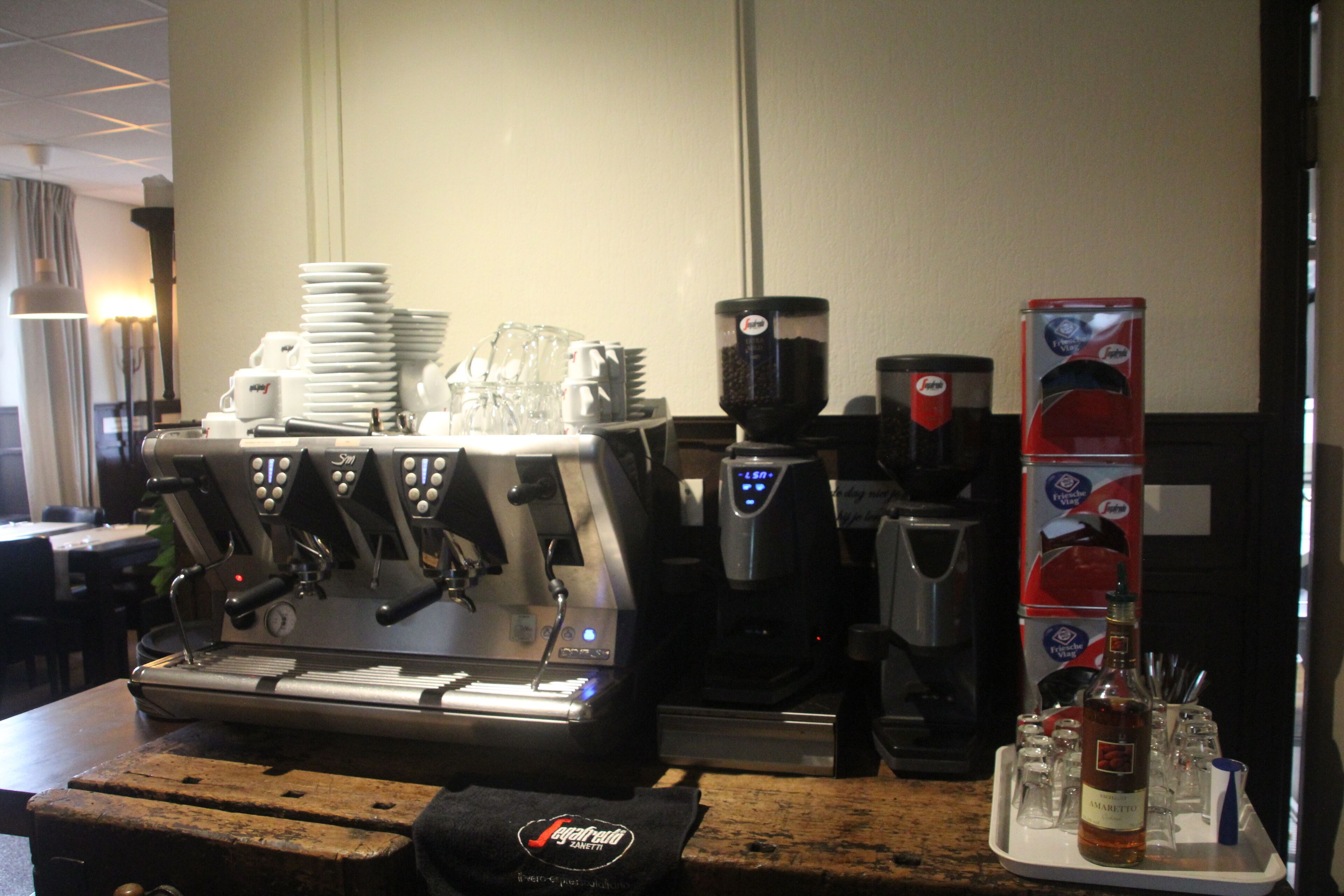 breakfast, lunch, dinner served; garden views