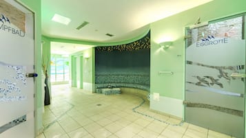 Sauna, body treatments, body wraps, body scrubs, thalassotherapy