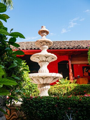 Fountain - Hotel Casa del Consulado (Granada)