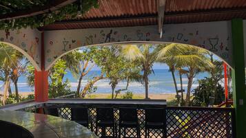 숙박 시설 정면