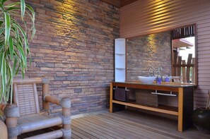 Interior - Reveries Maldives (Gan)