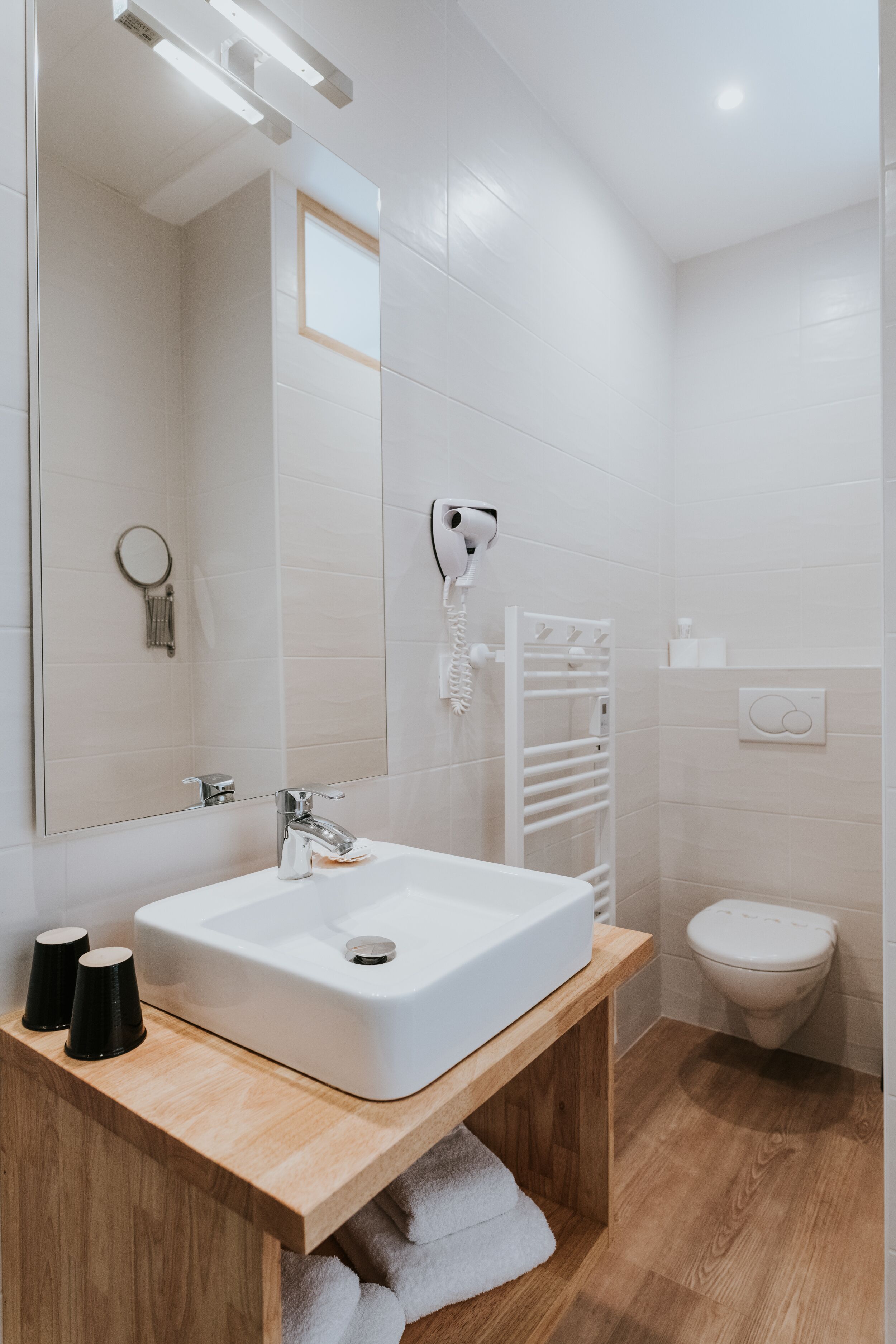 classic double room, 1 double bed, non smoking, city view (croisière) | bathroom | free toiletries, hair dryer, towels