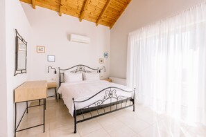 コンフォート スタジオ | 防音設備、ベビーベッド (無料)、WiFi (無料)、ベッドシーツ