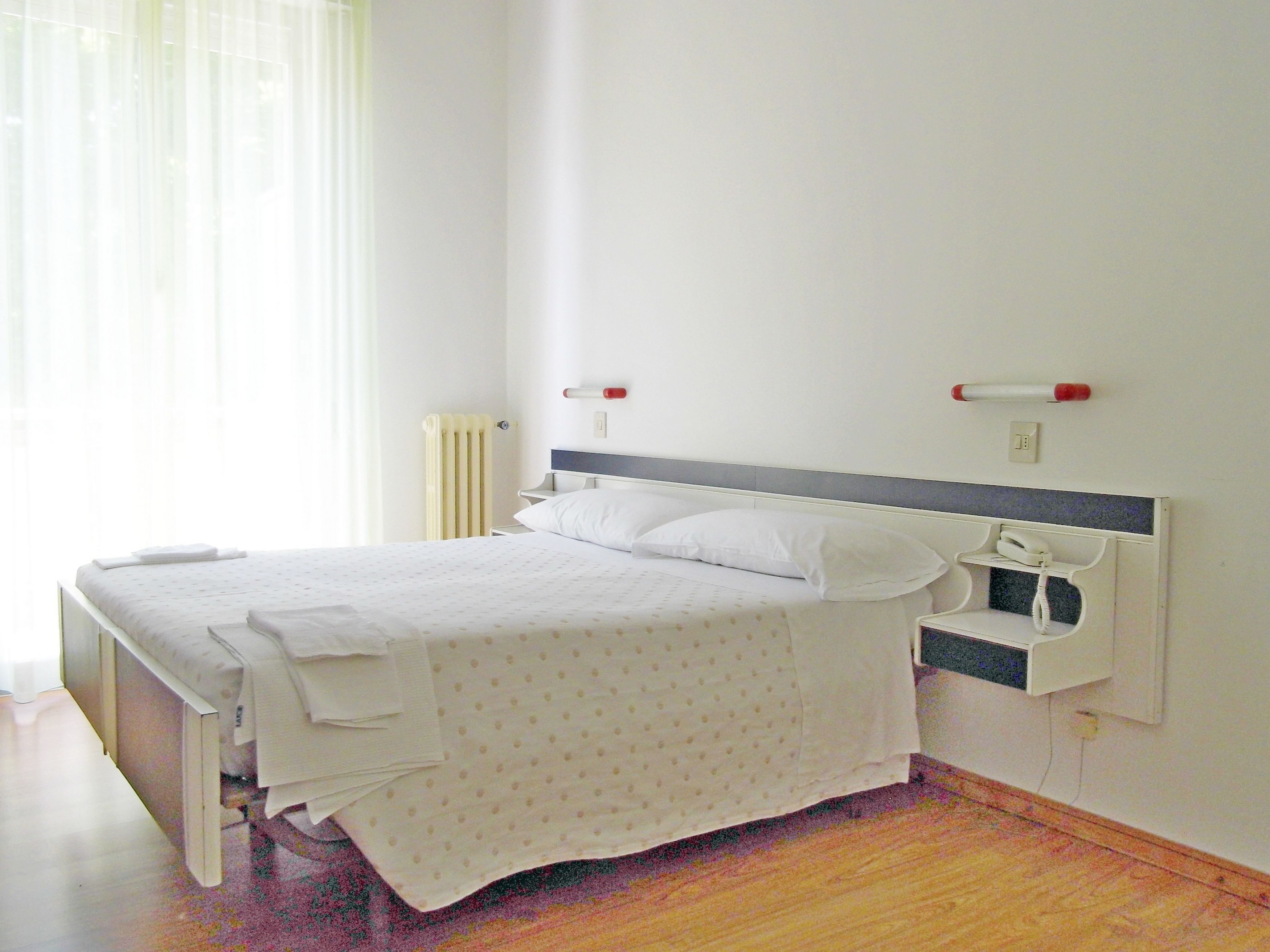 in-room safe, desk, cots/infant beds, free wifi