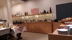 Frokostbuffé er inkludert hver dag