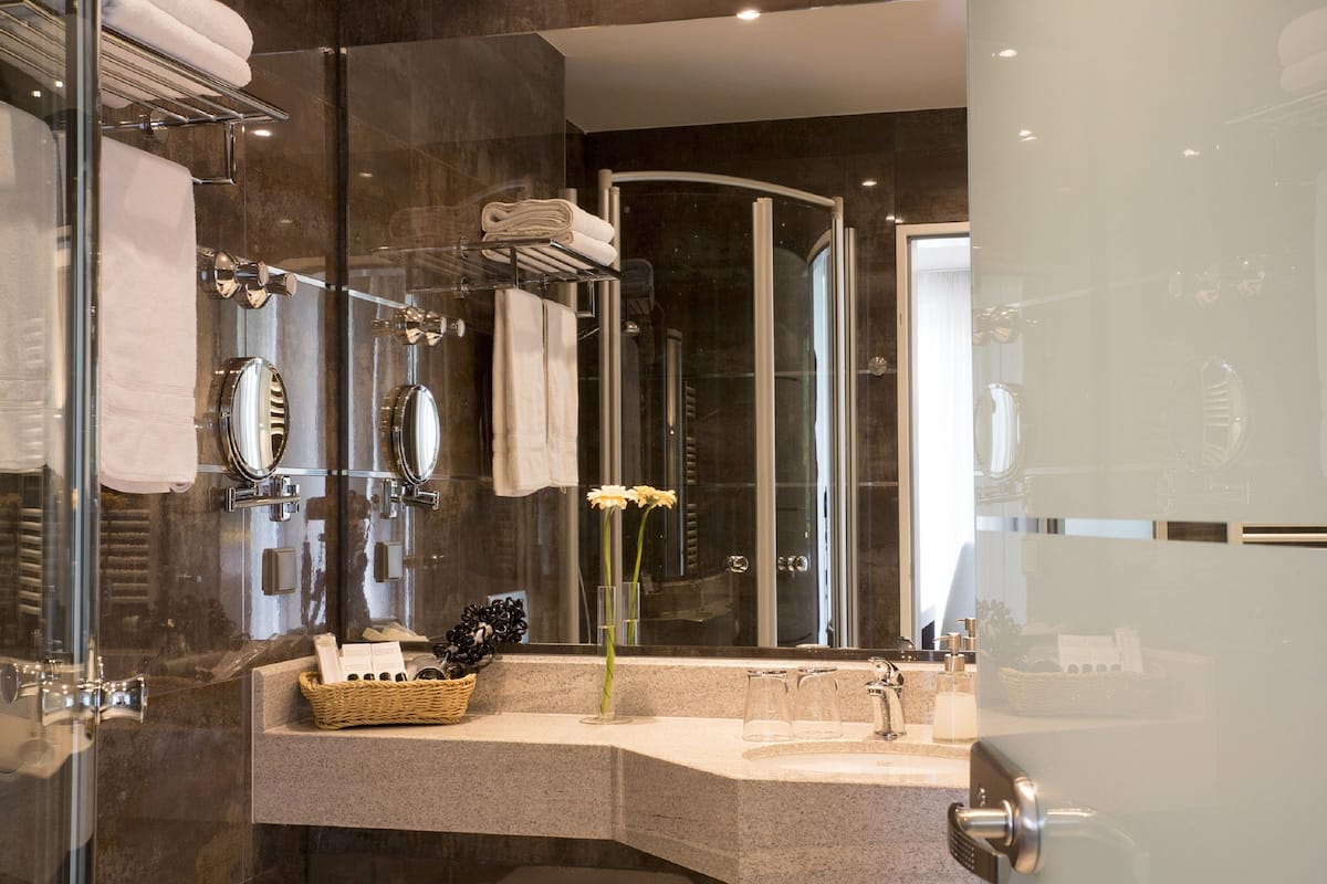 free toiletries, hair dryer, towels