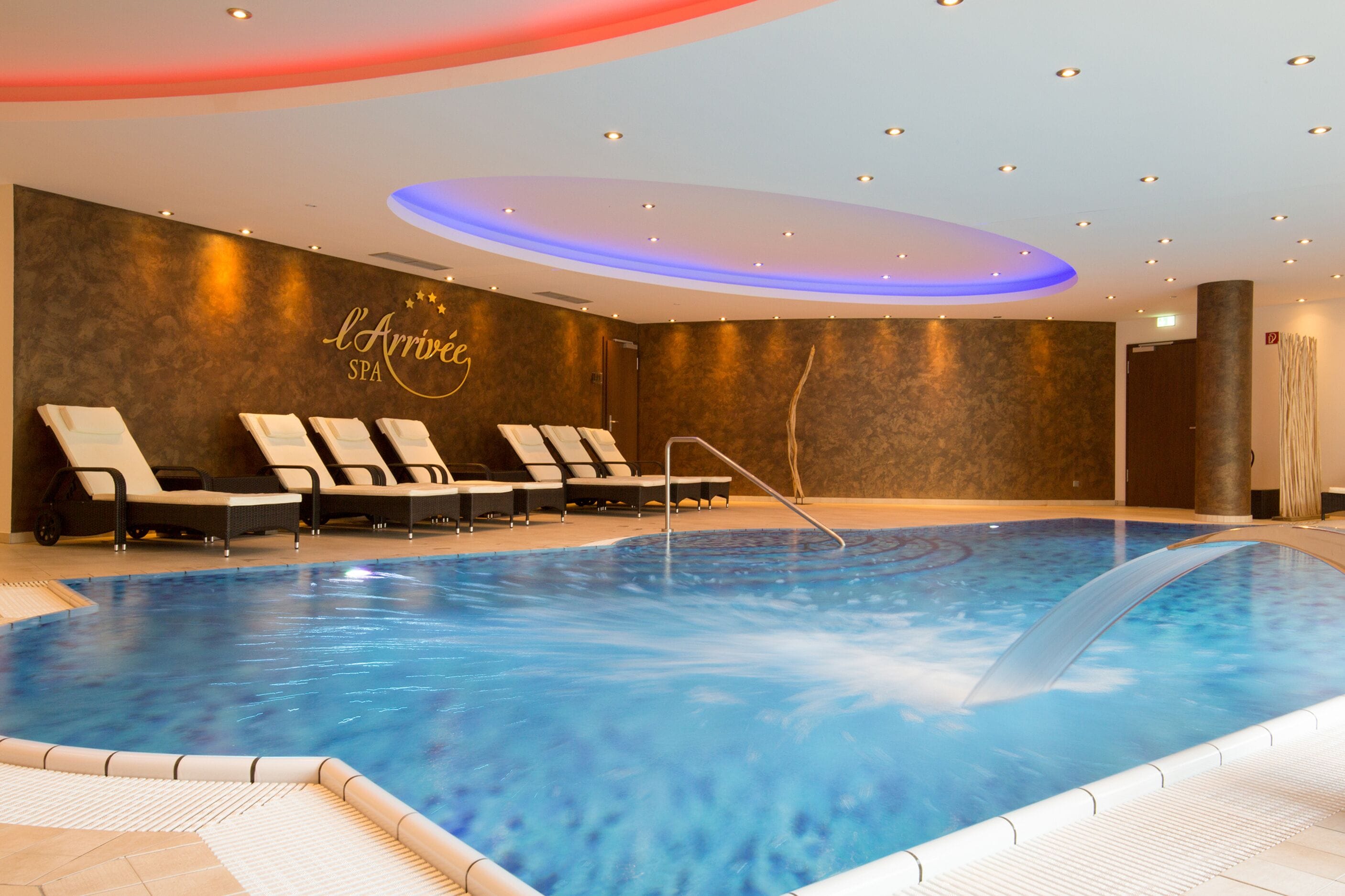 couples treatment room(s), sauna, hot tub, turkish bath/hammam